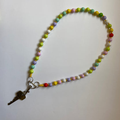 Schlüsselkette aus Perlen
